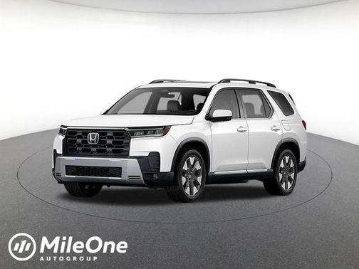 Platinum White Pearl 2026 Honda Pilot Touring 8-Passenger