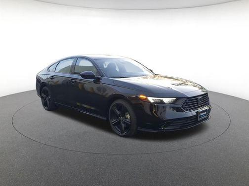 Crystal Black Pearl 2026 Honda Accord Hybrid Sport-L