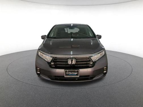 Modern Steel Metallic 2024 Honda Odyssey EX-L