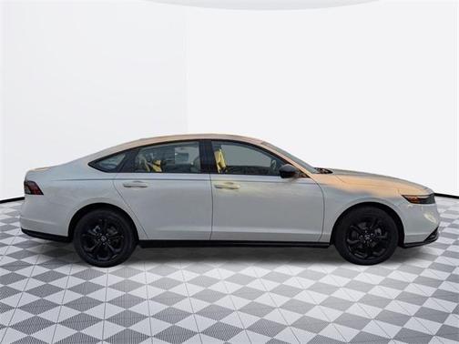 2025 Honda Accord Sport SE 1.5T