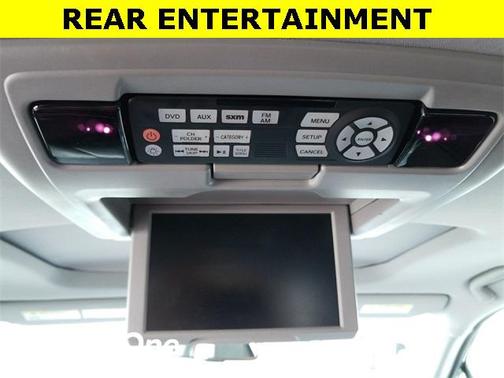 Lunar Silver Metallic 2017 Honda Pilot EX-L