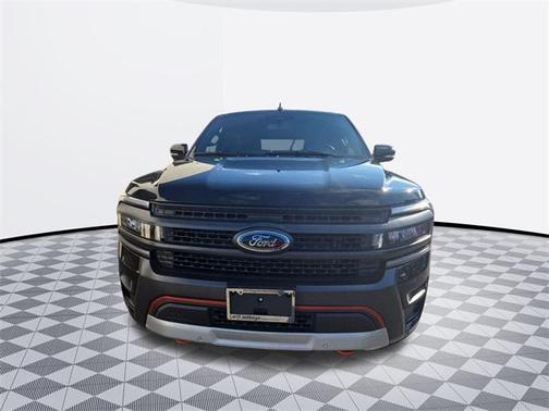 Agate Black Metallic 2024 Ford Expedition Timberline