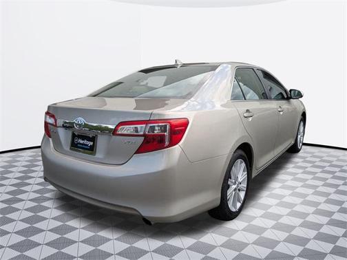 2014 Toyota Camry XLE