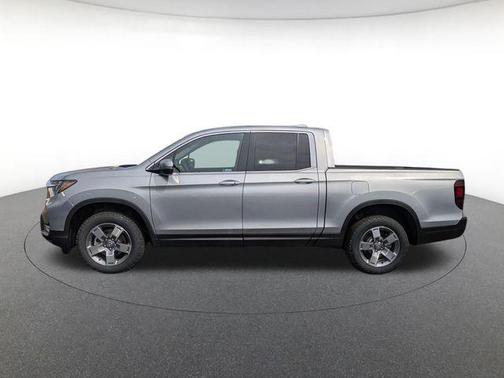 Solar Silver Metallic 2026 Honda Ridgeline RTL