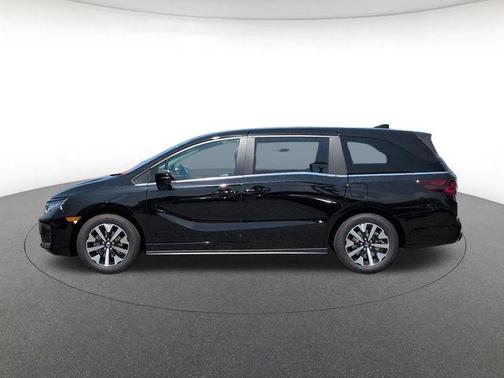 Crystal Black Pearl 2026 Honda Odyssey EX-L