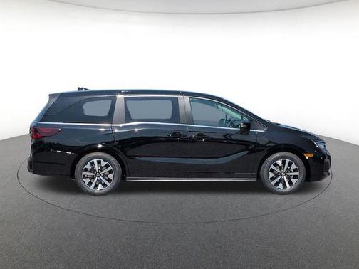 Crystal Black Pearl 2026 Honda Odyssey EX-L