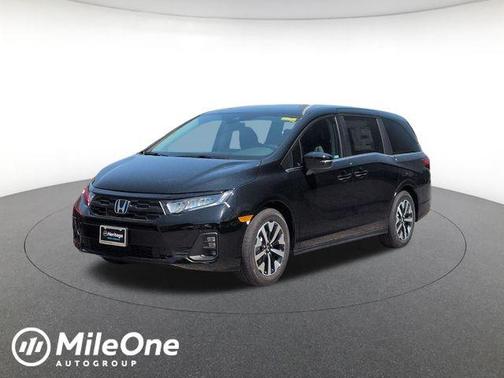 Crystal Black Pearl 2026 Honda Odyssey EX-L