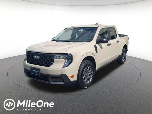Desert Sand 2025 Ford Maverick XLT
