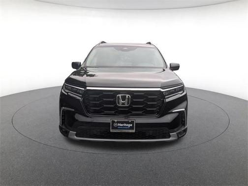 2023 Honda Pilot Touring 8-Passenger