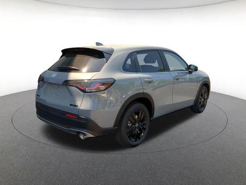 Urban Gray Pearl 2026 Honda HR-V AWD Sport