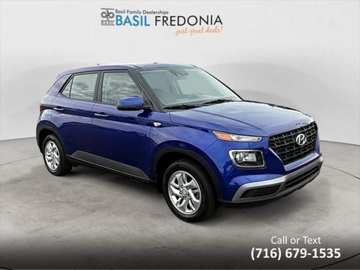 2022 Hyundai VENUE SE