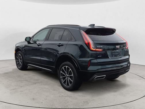 2024 Cadillac XT4 Sport