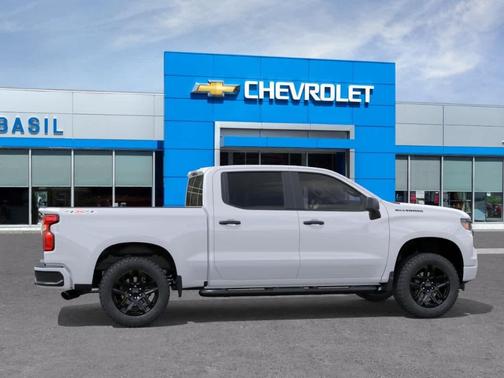 Summit White 2026 Chevrolet Silverado 1500 Custom