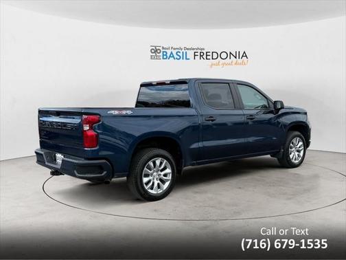 2023 Chevrolet Silverado 1500 Custom