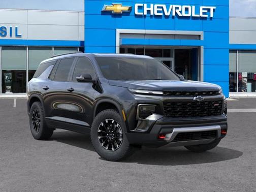 Mosaic Black Metallic 2026 Chevrolet Traverse Z71