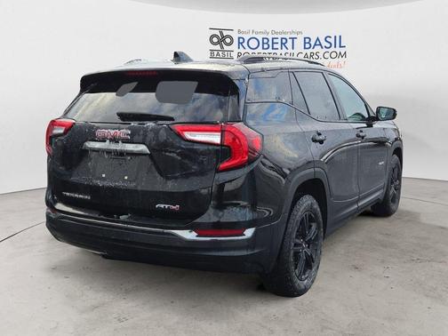 2023 GMC Terrain AT4