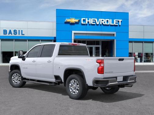 Summit White 2026 Chevrolet Silverado 2500 LT