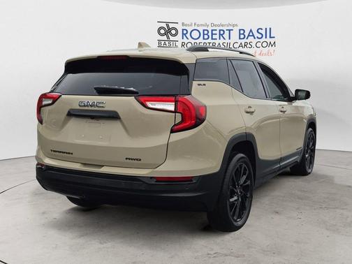 2023 GMC Terrain SLE