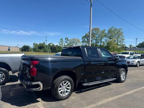 Black 2024 Chevrolet Silverado 1500 LT