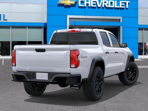 Summit White 2026 Chevrolet Colorado Trail Boss