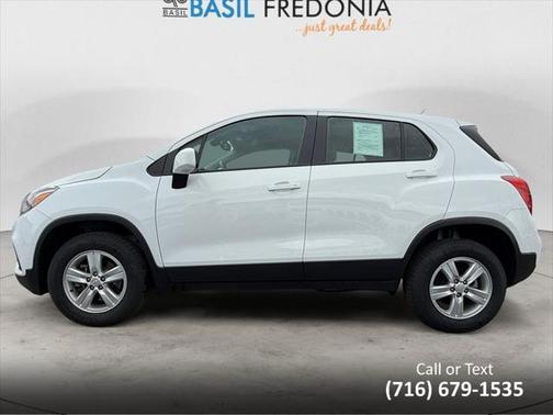 2022 Chevrolet Trax LS