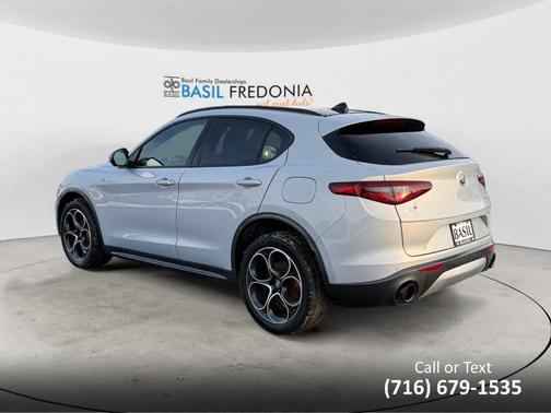 2022 Alfa Romeo Stelvio Ti