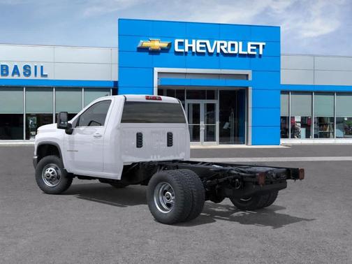2026 Chevrolet Silverado 3500 WT