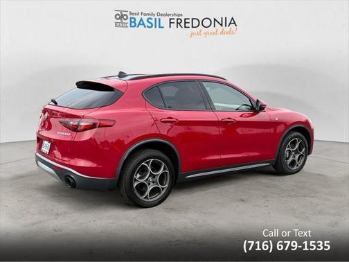 2022 Alfa Romeo Stelvio Ti