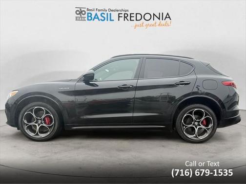 2022 Alfa Romeo Stelvio Ti