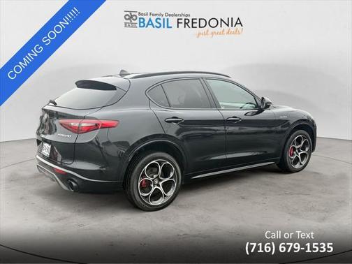 2022 Alfa Romeo Stelvio Ti