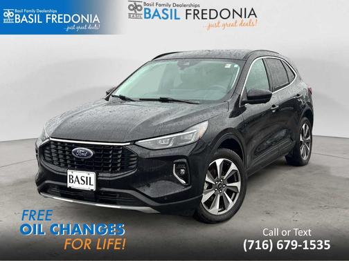 2023 Ford Escape Platinum