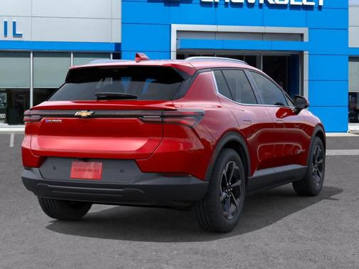 2026 Chevrolet Equinox EV LT 2