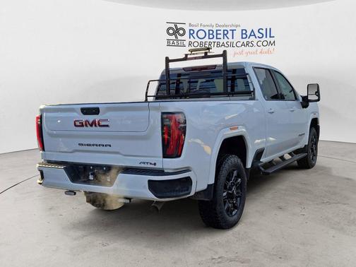 2024 GMC Sierra 2500 AT4