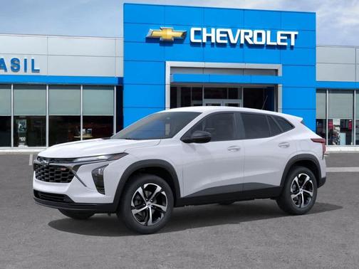 Summit White 2026 Chevrolet Trax 1RS