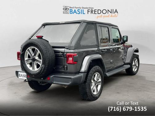 2022 Jeep Wrangler Unlimited Sahara