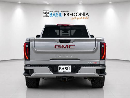 Sterling 2024 GMC Sierra 2500 AT4