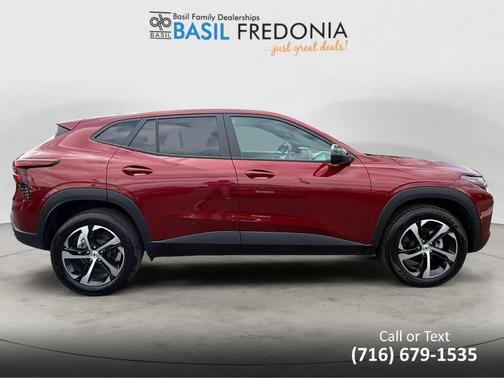 Crimson Metallic 2024 Chevrolet Trax 1RS
