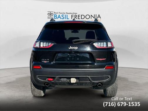 2020 Jeep Cherokee Trailhawk