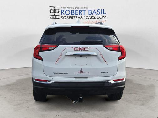 2021 GMC Terrain SLT