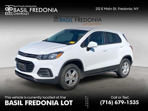 Summit White 2019 Chevrolet Trax LS