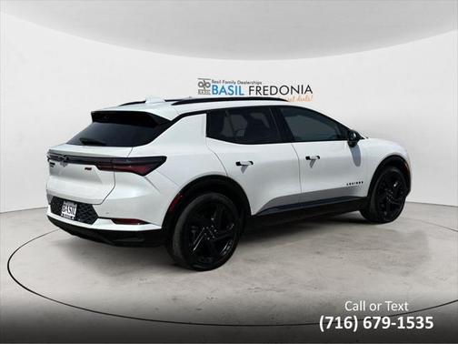 2025 Chevrolet Equinox EV RS