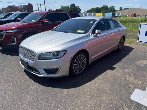 2018 Lincoln MKZ Select