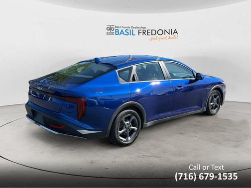 Deep Sea Blue 2025 Kia K4