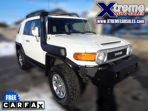 2013 Toyota FJ Cruiser Base