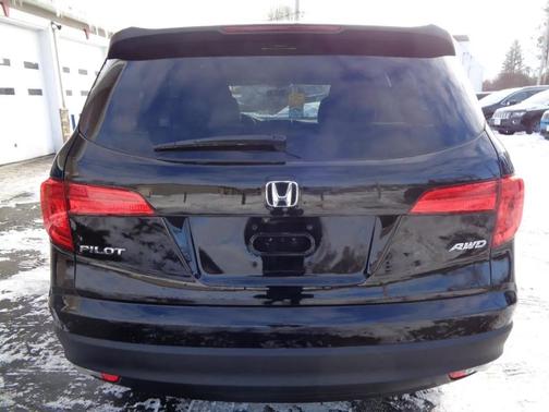 2016 Honda Pilot LX