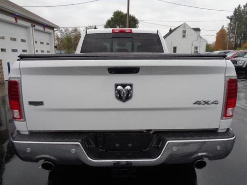 2018 RAM 1500 Laramie