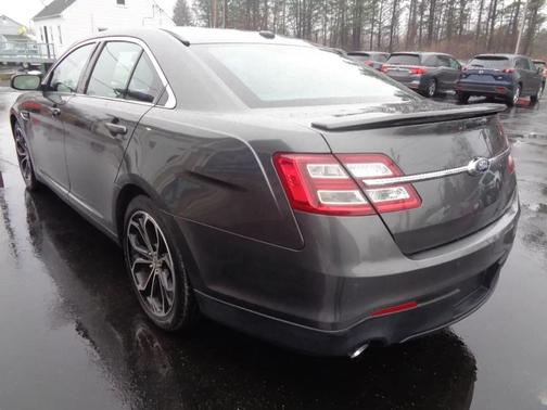 2015 Ford Taurus 4dr Sdn SHO AWD