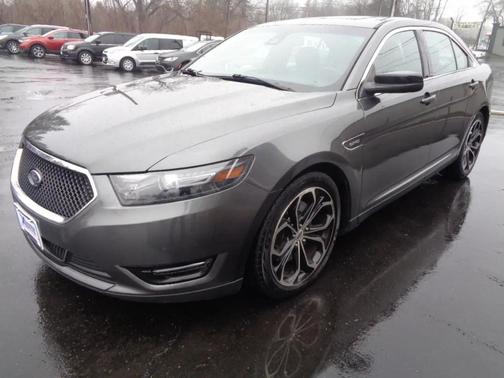 2015 Ford Taurus 4dr Sdn SHO AWD
