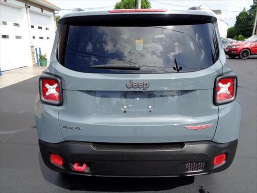 2015 Jeep Renegade Trailhawk