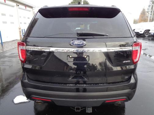 2016 Ford Explorer Base